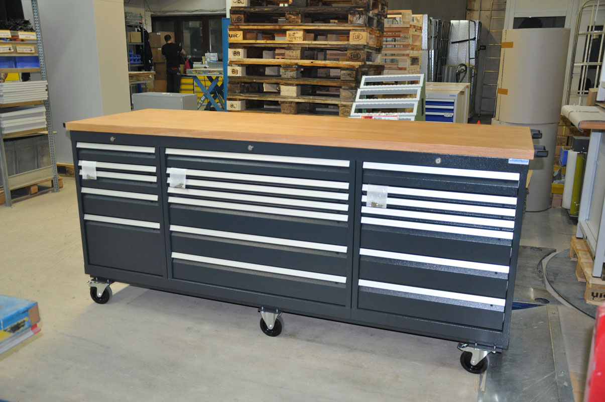 Sonderschränke - IBLG